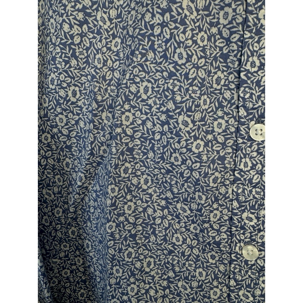 American Eagle NWT 100% Cotton Blue White Floral Print Button-Up Shirt Small - Picture 8 of 16